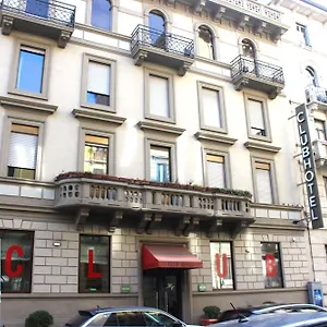 Club *** Μιλάνο