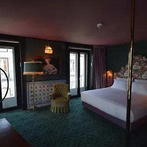 Casa de hóspedes Pensao Madam's Lisboa