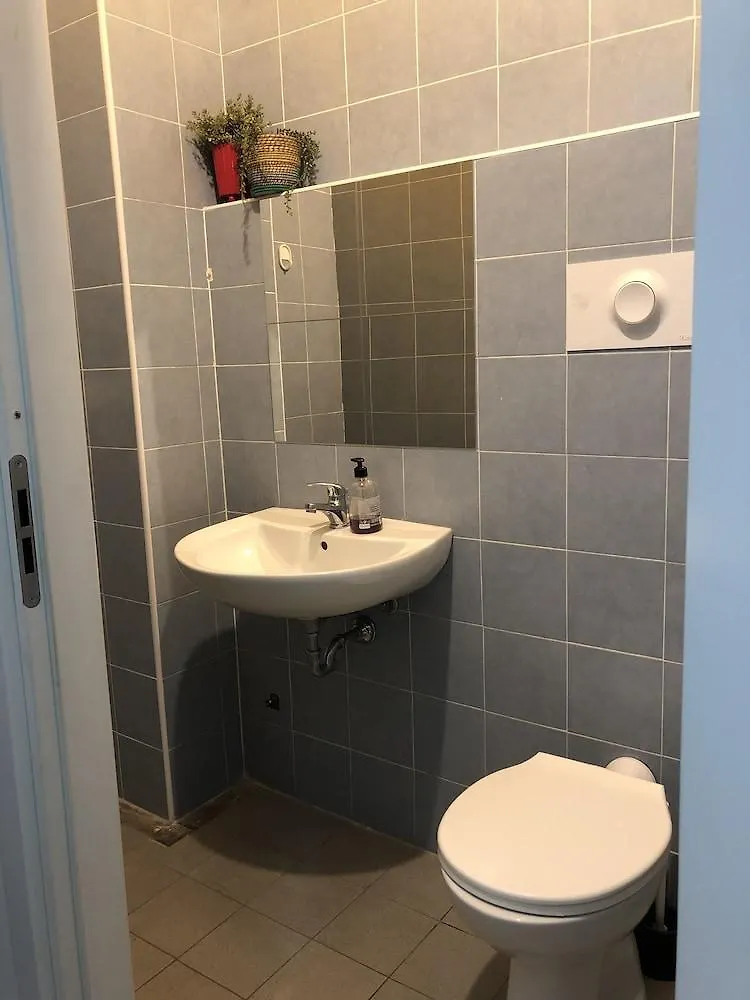 Albergue A Pousada Quo Milano Itália