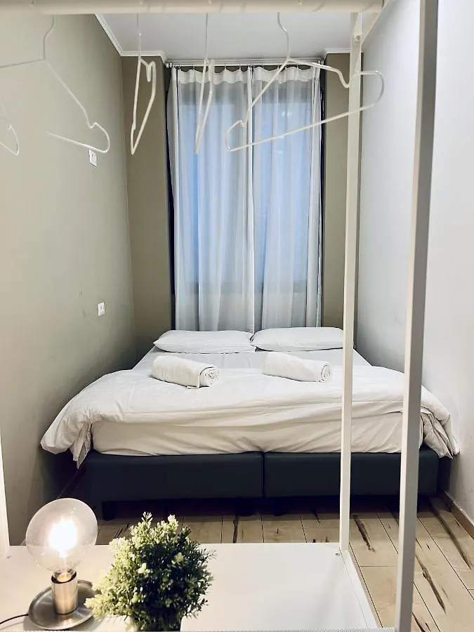Quo Milano Hostel Italy